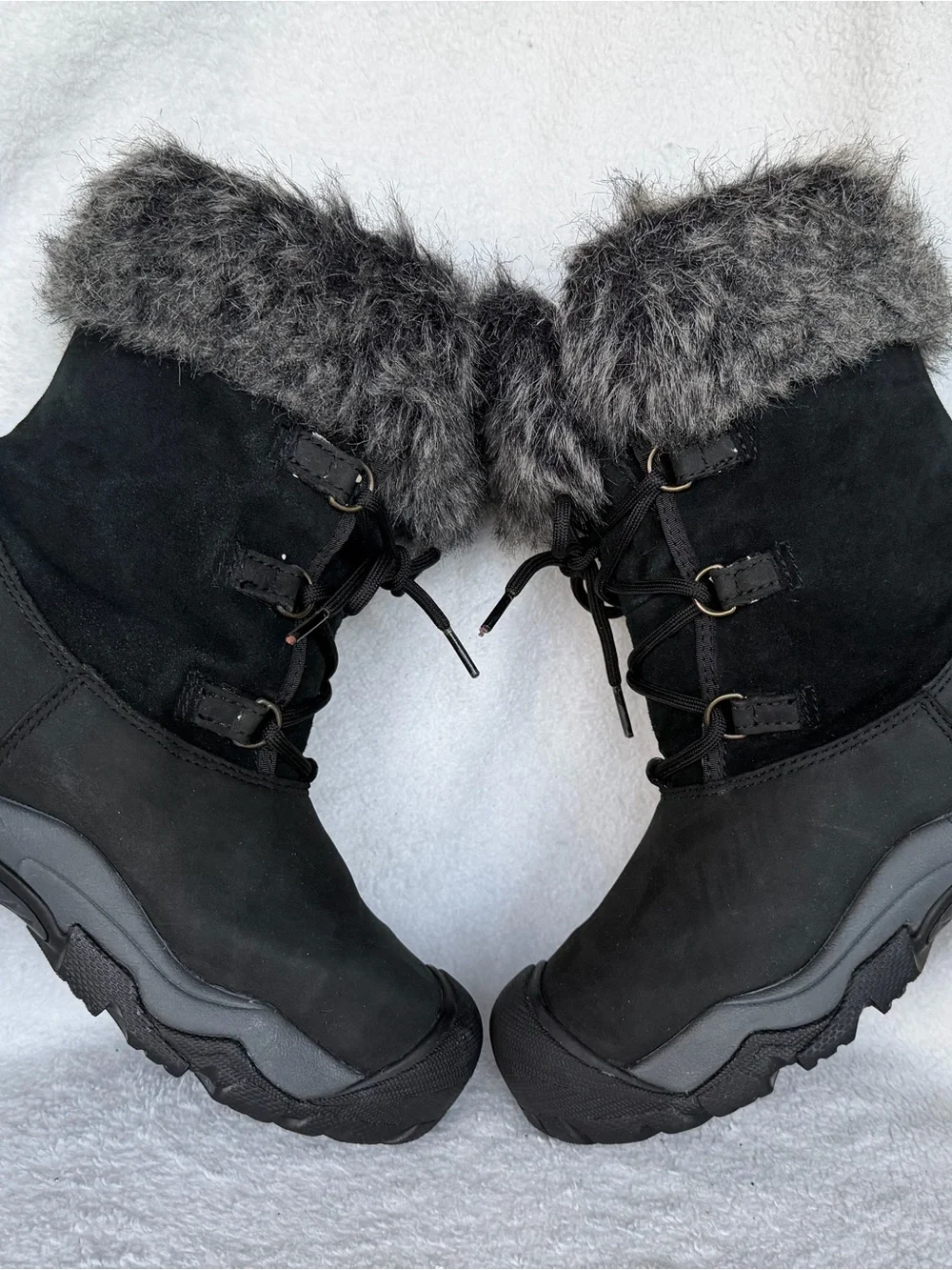KEEN Helena Women's Waterproof Insulated Leather Boots Faux Fur Lace Up Size 7